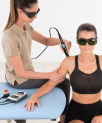 ¿Cómo se aplica el laser terapéutico en fisioterapia?